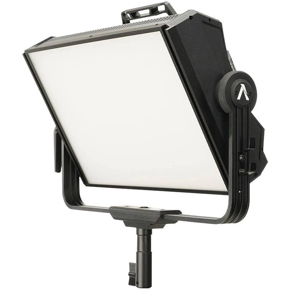 Aputure Nova P300c (RGBWW LED)