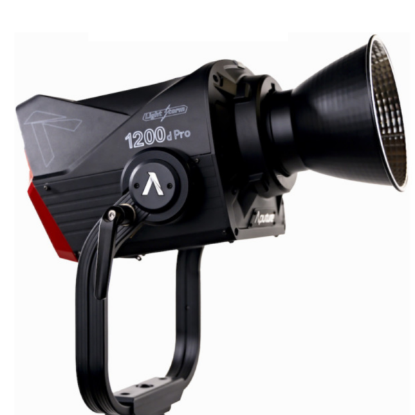 Aputure LS 1200d Pro (daylight LED)